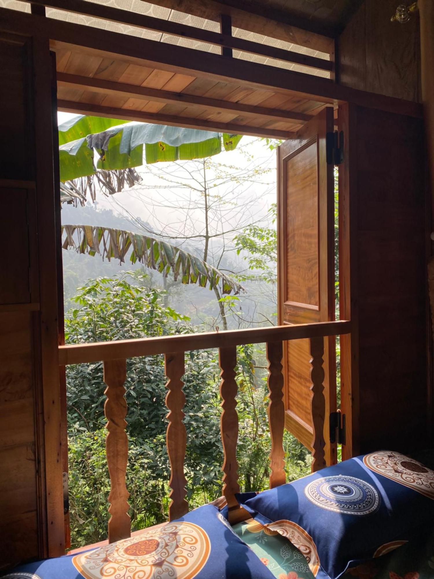 Bikki'S Jungle Homestay Ha Giang Esterno foto